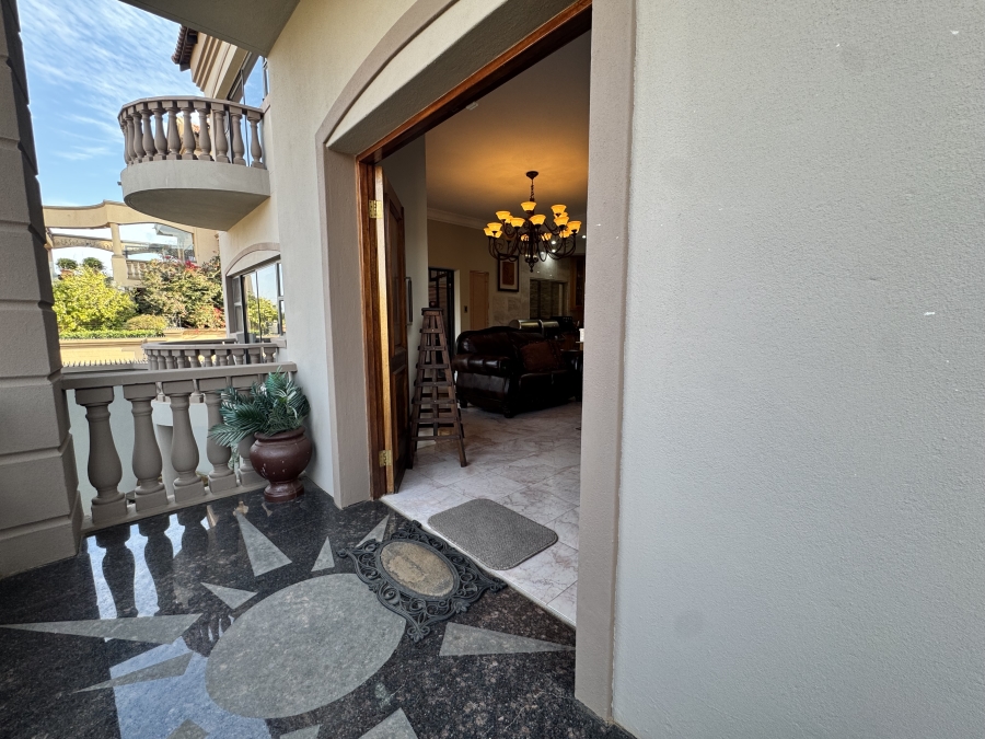 4 Bedroom Property for Sale in Wilkoppies North West